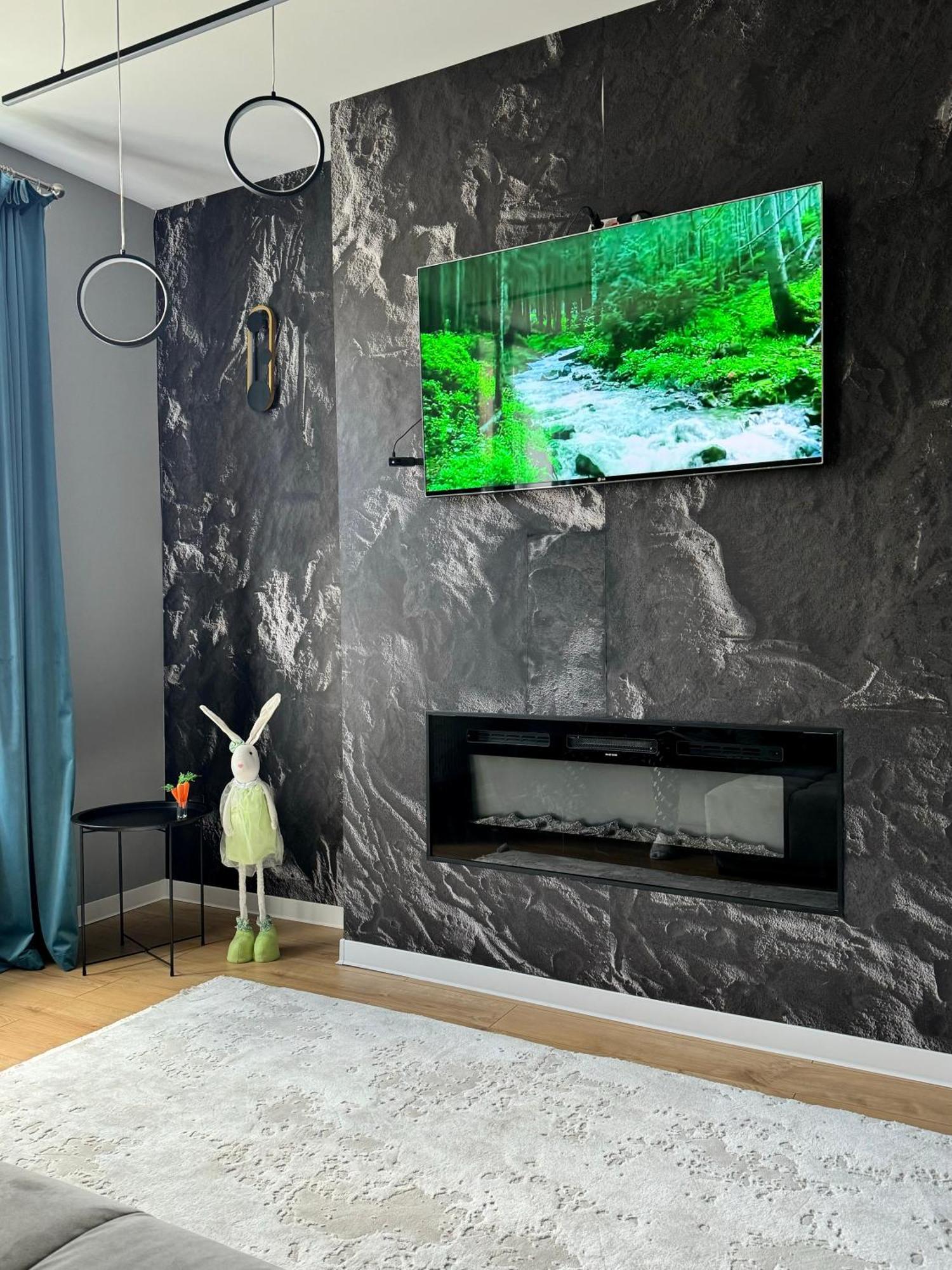 Lv Luxury Apart - One Minute Away From Train Station Predeal Bagian luar foto